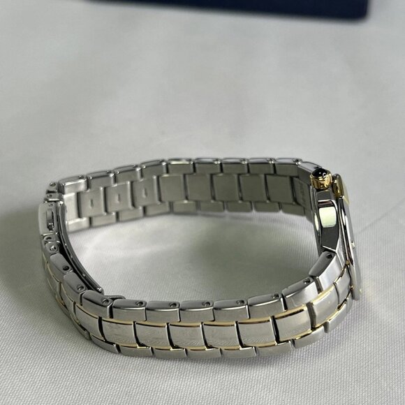 Seiko Coutura Womens Watch 7N82-0CA0 MOP Dial Two Tone Sapphire Crystal 25mm - Picture 7 of 10